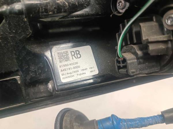 FEU ARRIERE DROIT TOYOTA - Vue 3